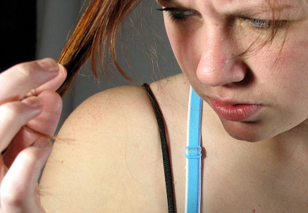 how to keep hair straight after flat ironing